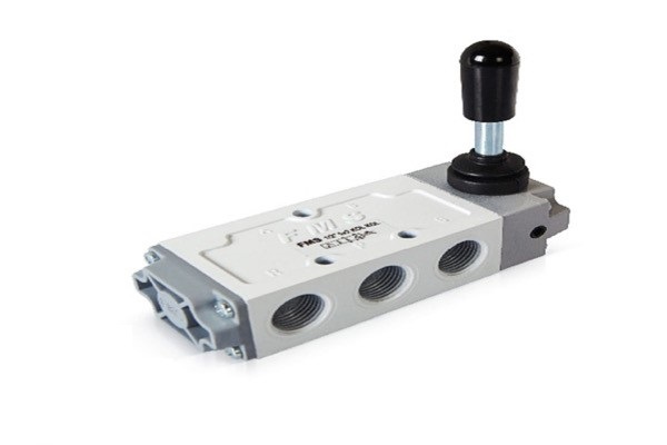 شیر کنترل جهت پنوماتیک